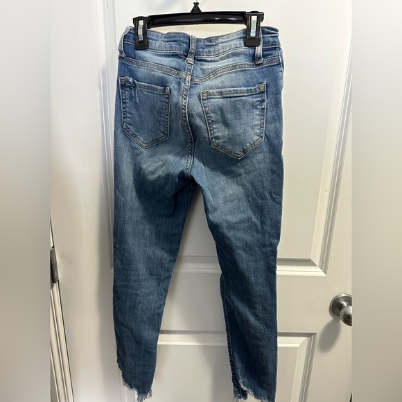 Ripped skinny jeans - Picture 2 of 2